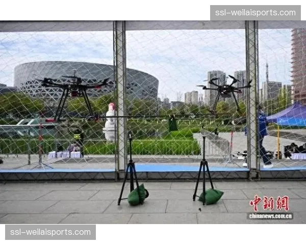 世界无人机运动会成都开赛，超800支队伍参与空中对决